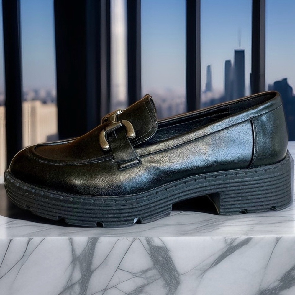 Chunky Black Loafers Sz 9.5M Y2K Maurices Women Shoes 90s Slip On Buckle Goth EC